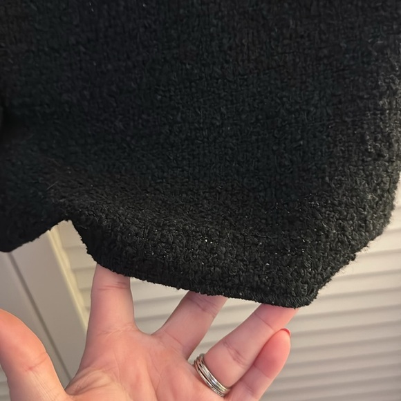 H&M Tweed Black Mini Skirt Size 8 GUC With Front Buttons - Picture 3 of 6